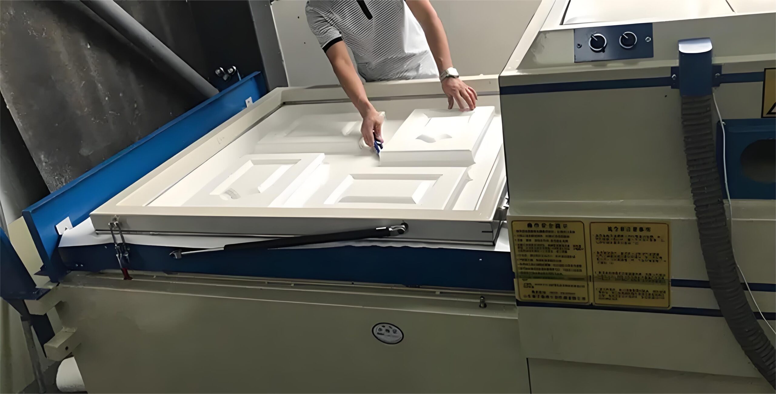 PVC film cutting PVC film cutting