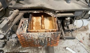 Uncleaned glue pot