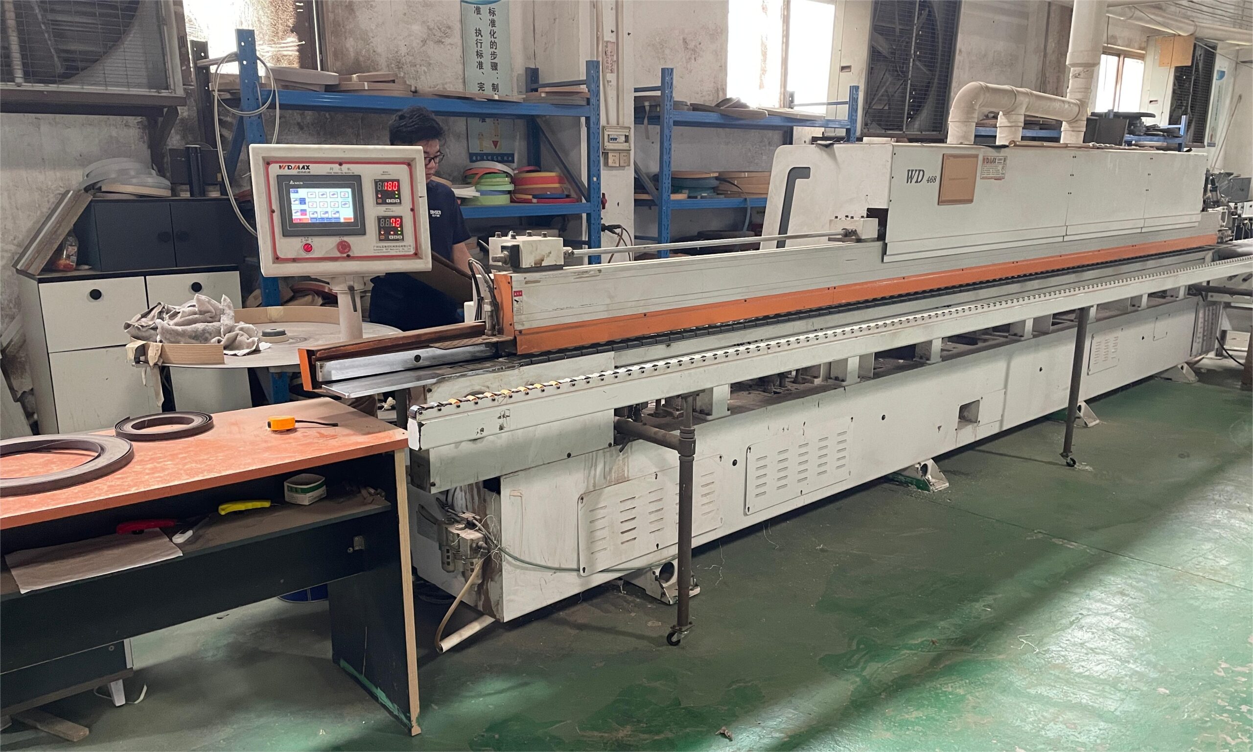 Fully automatic hot melt adhesive edge banding machine Fully automatic hot melt adhesive edge banding machine